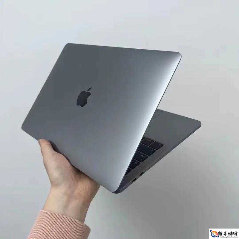 18-19 MacBook Pro 超高特性迟迟未改